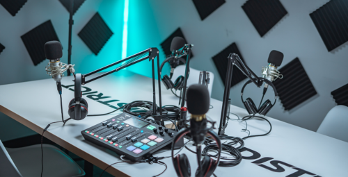 Live Radio and Podcasts: what’s the difference?