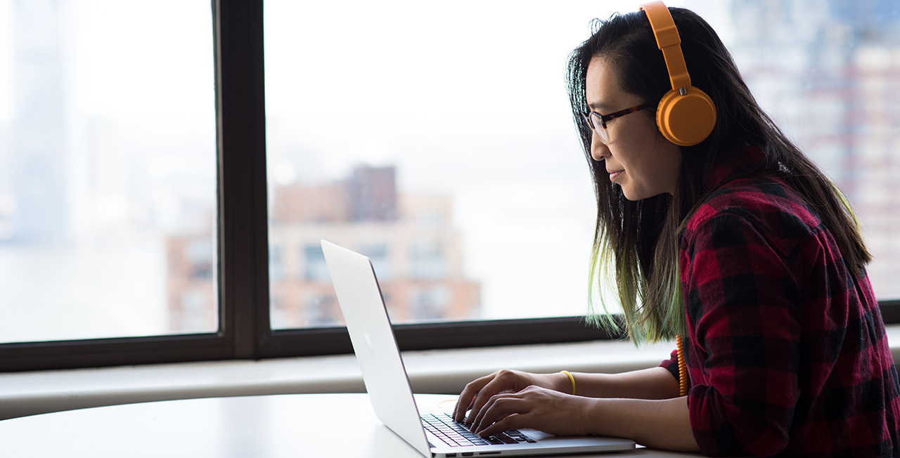 How to create a radio station media kit?