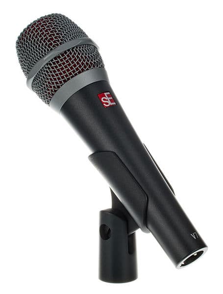 sE Electronics V7 microphone radio